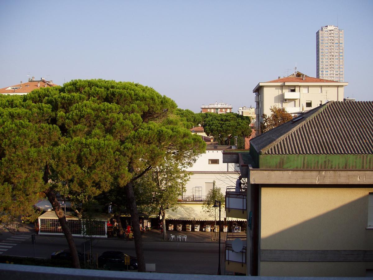 Hotel Rugantino Cesenatico Exterior foto